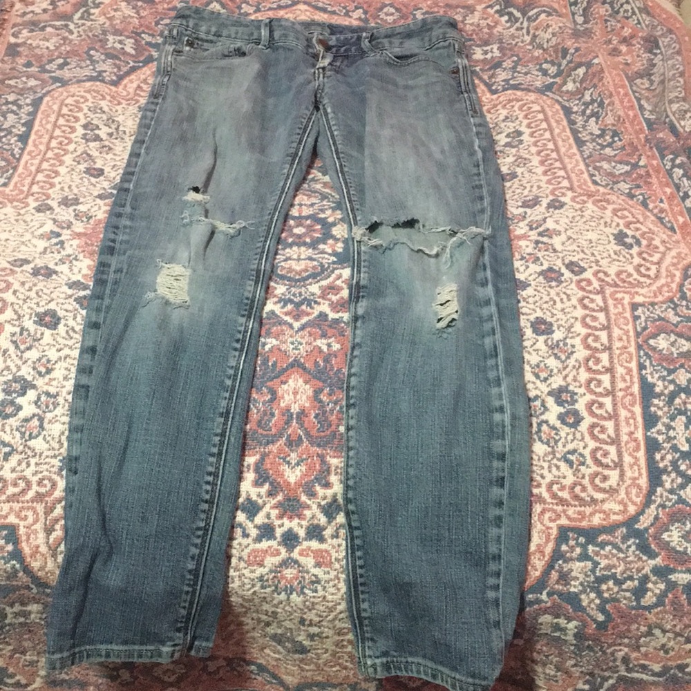 Distressed jeans express